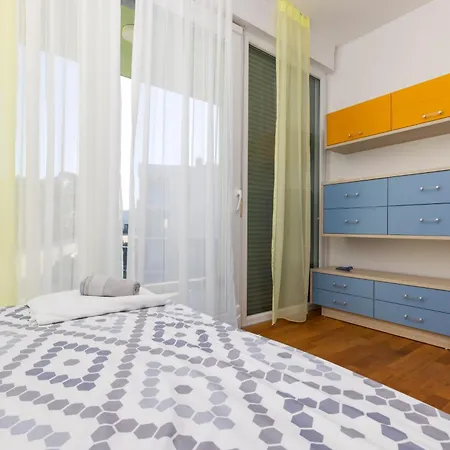 Boutique 9 Apartament *