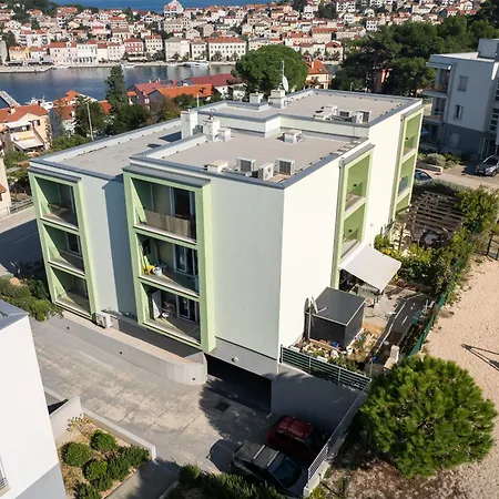 Apartament Boutique 9 *